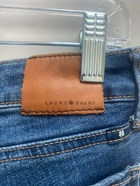 Lucky Brand Blue Denim Ankle Jeans with Brown Leather Patch